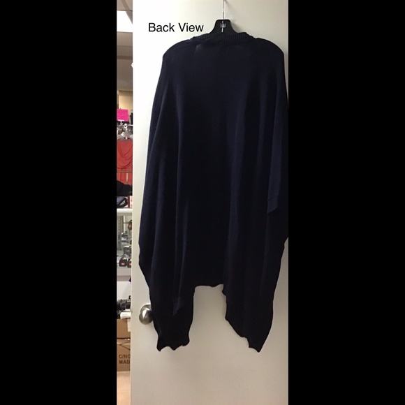 🌟 Navy Cotton Cape with Pockets - Picture 5 of 6